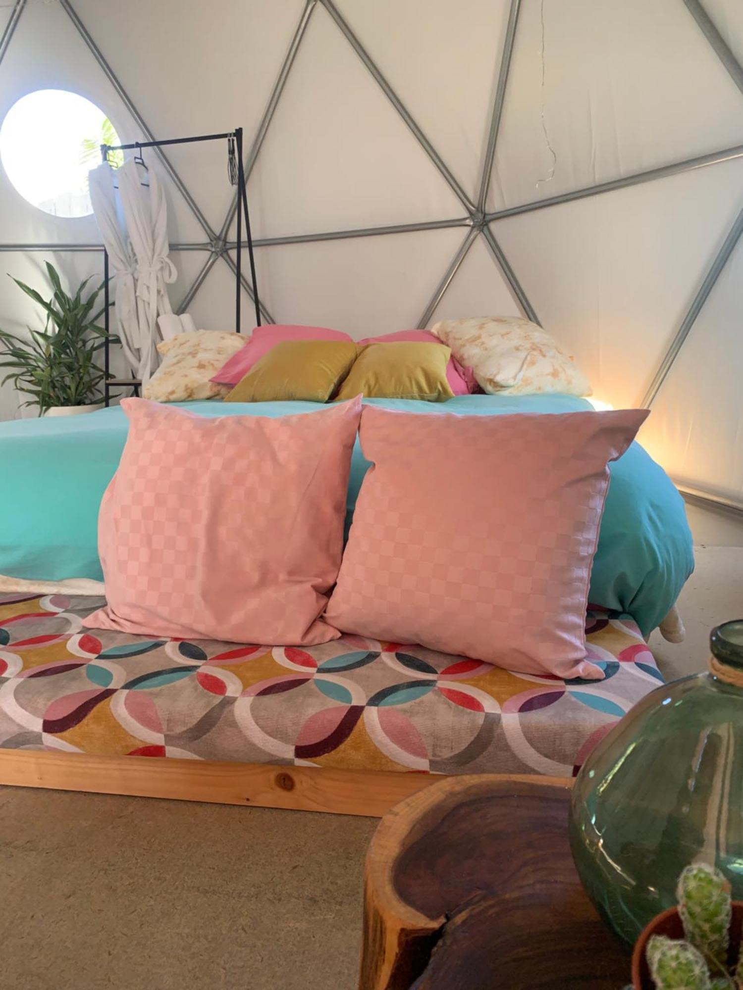 Soul Glamping Hotell Estreito Da Calheta Exteriör bild